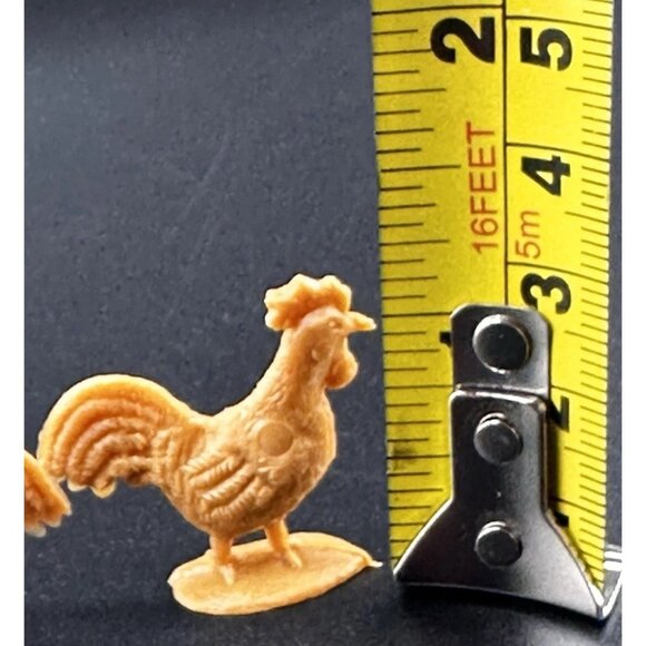 Molded Plastic 1950s Farm Animals Roosters Chickens Vtg Tim Mee Marx Auburn ? - Picture 5 of 5